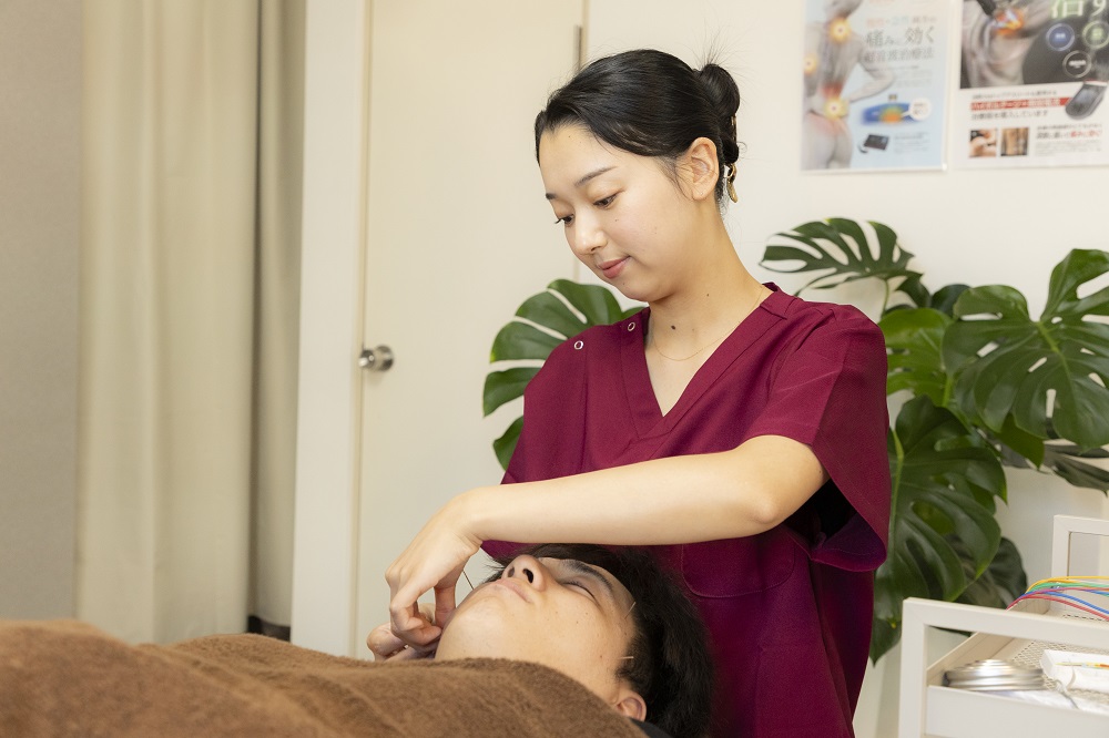 古賀 瑠菜　※鍼灸担当